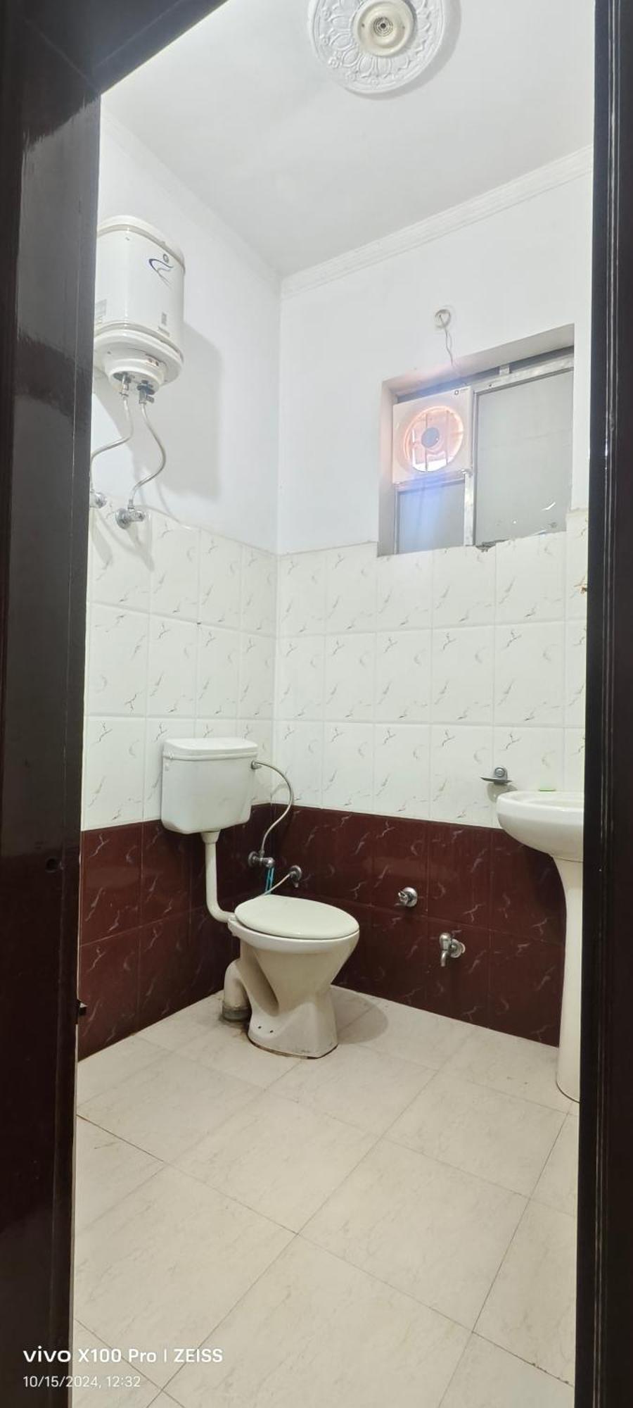 Surya Hotel Sirsa Szoba fotó