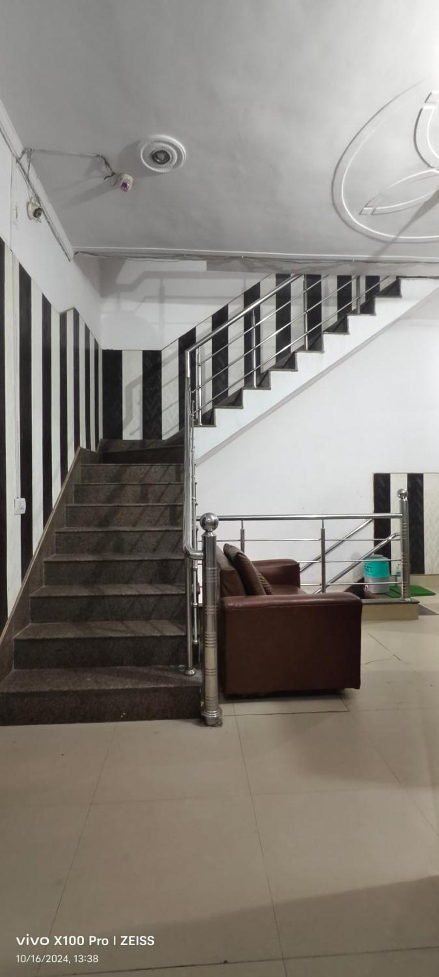 Surya Hotel Sirsa Kültér fotó